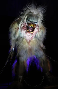 Distortions Animatronics "Yeti" Halloween Animatronic